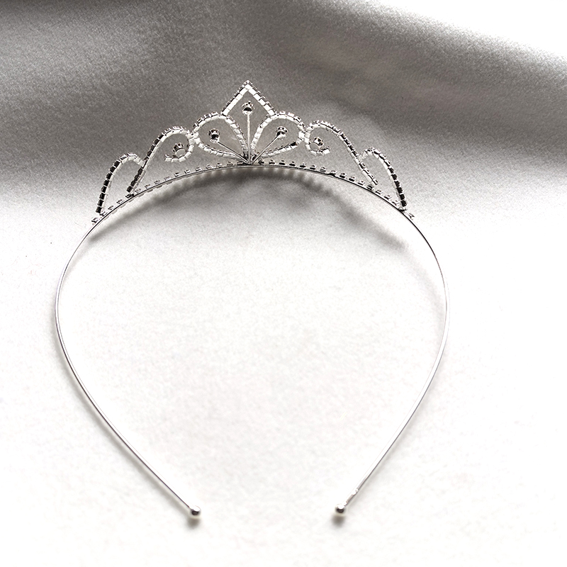Zilverkleurige strass bruidskr - Event Suppliers recensie en prijs